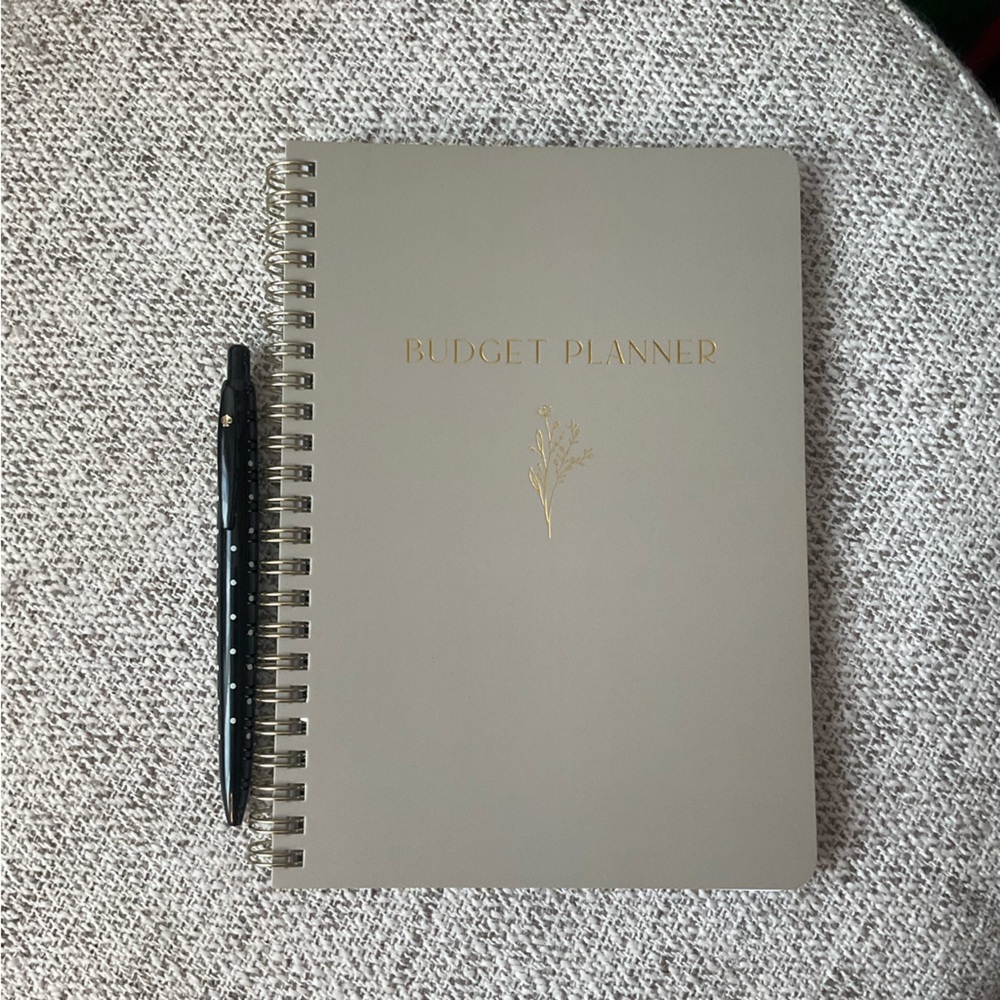 Gray Budget Planner with Black Kate Spade Pen